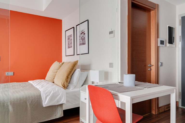 Room 5, Luxury Residence 5 min to Metro in Sisli Bomonti, Şişli