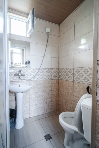 Bathroom, Bungalow, Tbilisi