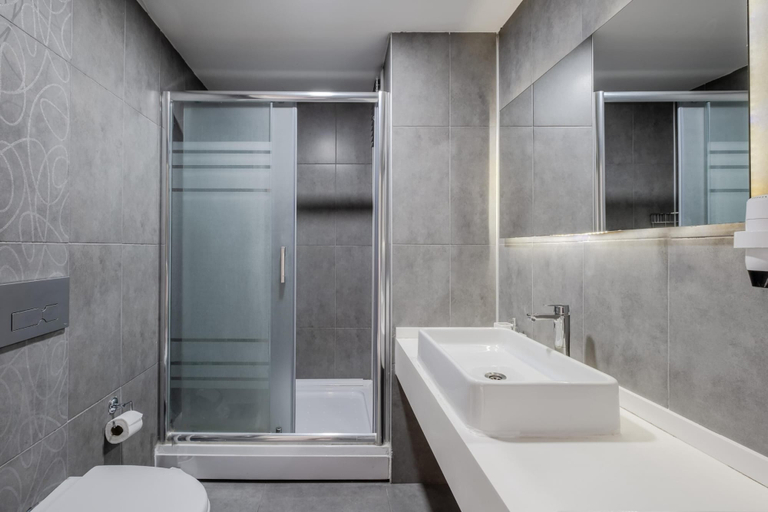 Room 4, Residence 30 min to Istanbul Airport, Bağcılar