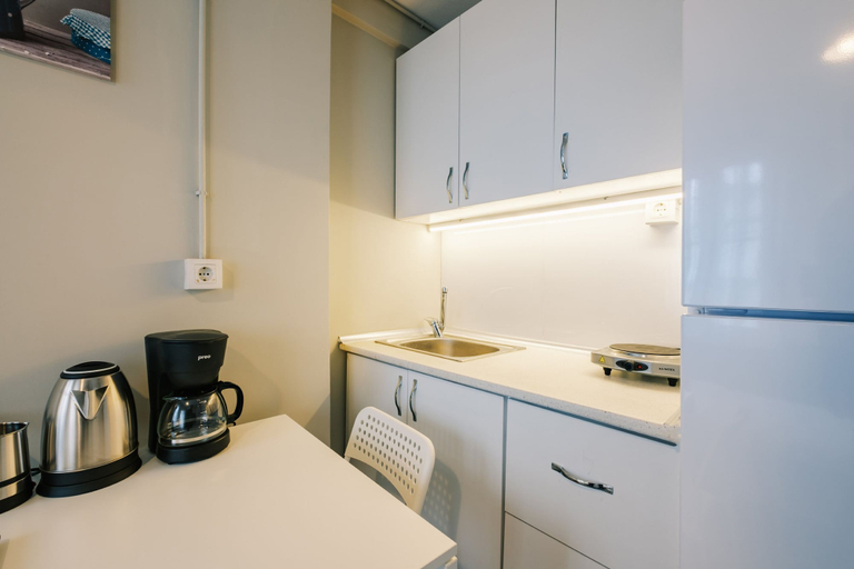 Room 2, Studio With a Sea View Balcony in Bakirkoy, Bakırköy