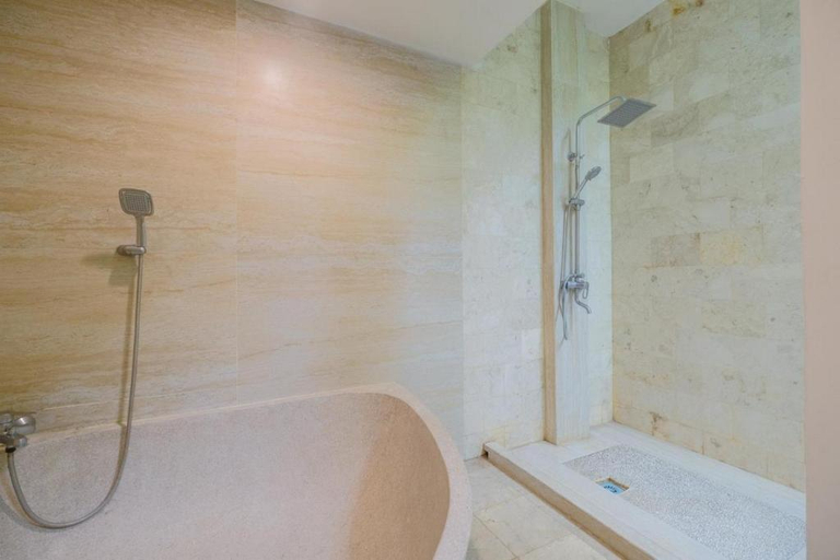Bathroom, Puri Gading Villa Jimbaran by The Lavana, Badung