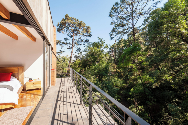 Others 5, Casa Grande Spectacular House, Valle de Bravo