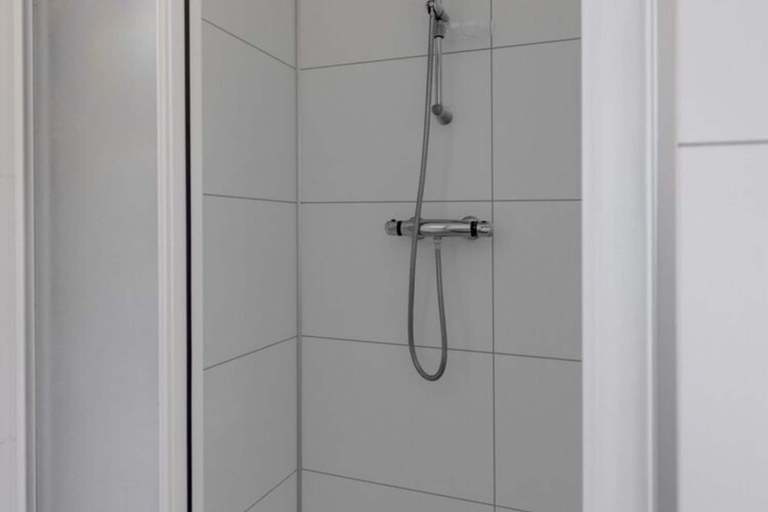 Bathroom 5, Beautiful chalet with airco, in a holiday park, Eersel