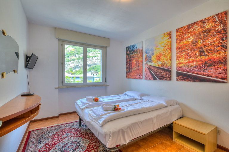 Room 4, Appartamento 30 Nodi 2 Torbole-arco, Trento