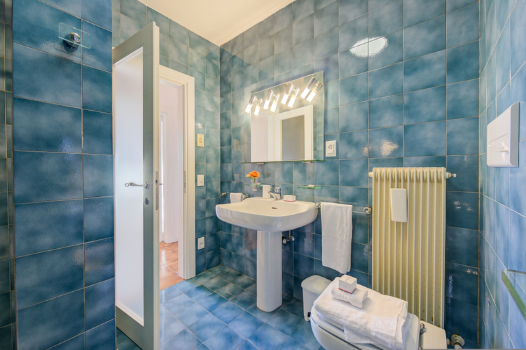 Room 5, Antares in Riva del Garda, Trento