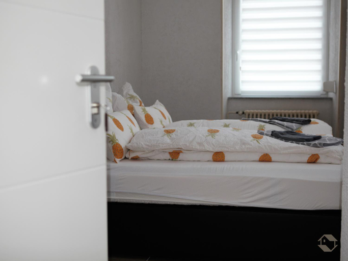 Bedroom 2, Bianca`s Hotel Restaurant, Lörrach