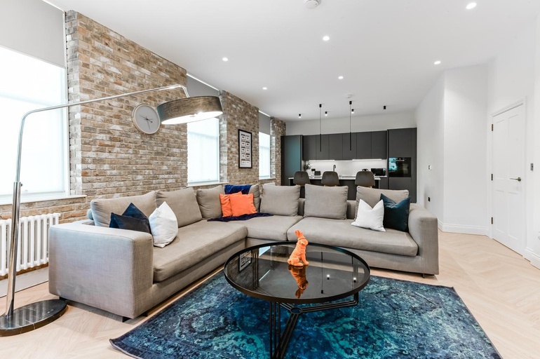 Others 5, Khayat Homes - Kings Cottage, London