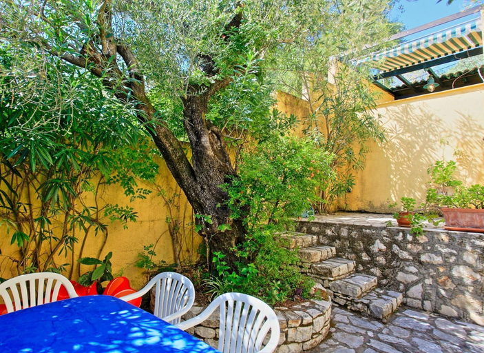 Others 5, Tinas Apartment in Mparmpati, Ionian Islands
