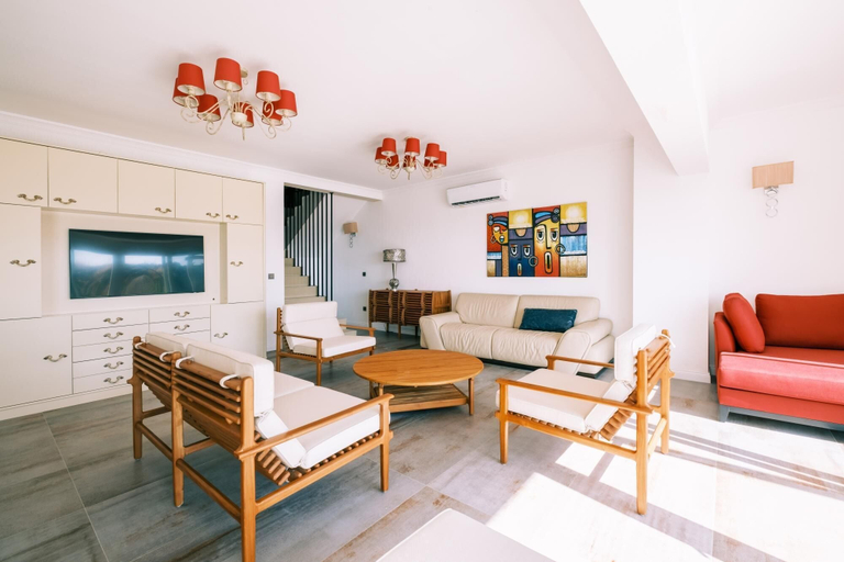 Others 5, Chic Villa w Patio Pool 3 min to Beach in Bodrum, Bodrum