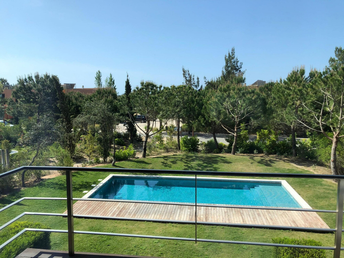 Room 4, Tr ia Beach Pool Golf Villa, Grândola