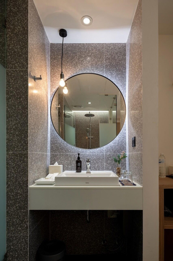 Bathroom 6