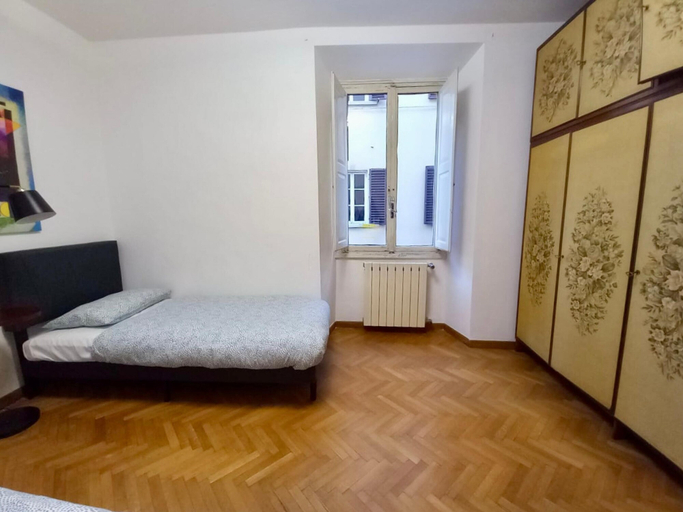 Room 5, Bargellini 12 in Firenze, Florence