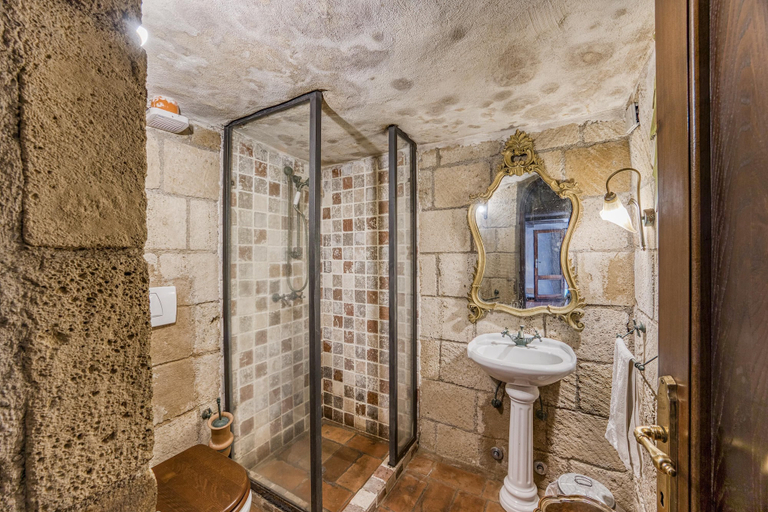 Others 2, Torre Del Melograno With Heated Pool, Viterbo