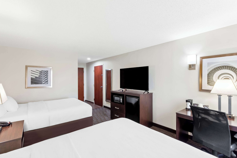 Bedroom 4, SureStay by Best Western Grayson, Carter