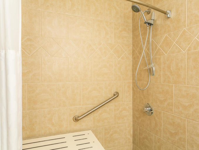 Bathroom 4, Ramada by Wyndham Houma, Terrebonne