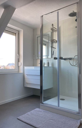 Bathroom 4, Summit Happiness at the Purple Beech, Goslar