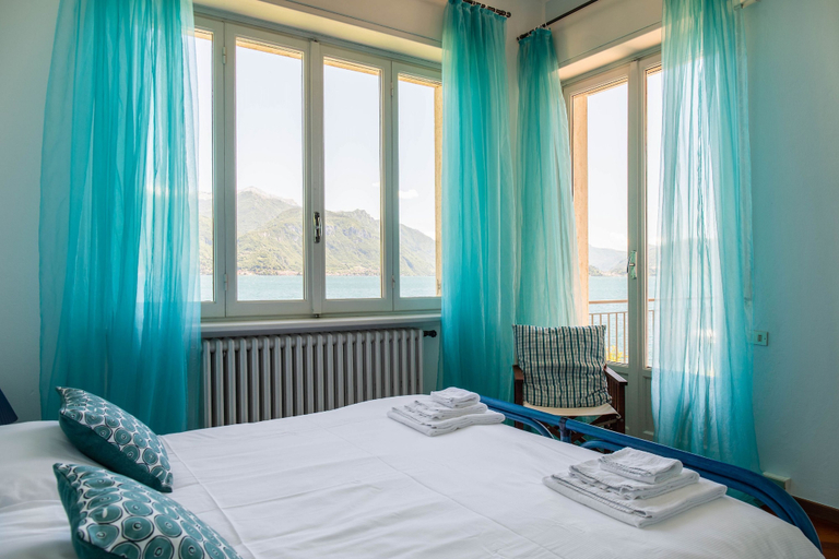 Room 4, Villa Helios in Menaggio, Como