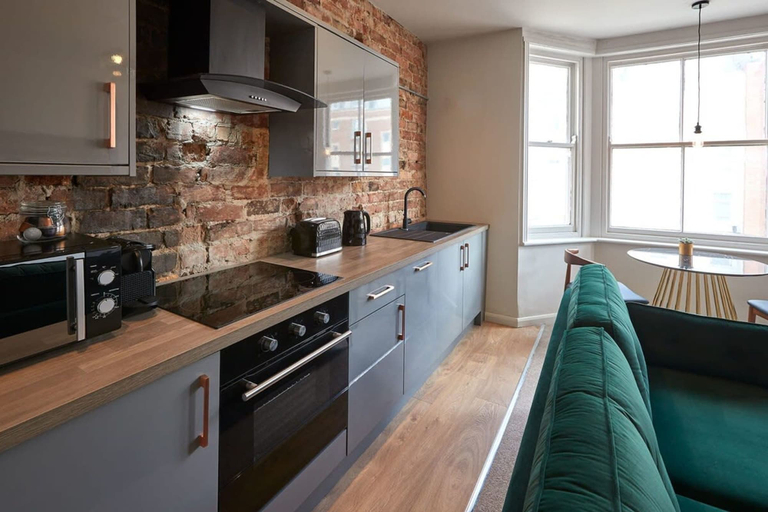 Others 4, Host Stay Umpire s Watch North Marine House, North Yorkshire
