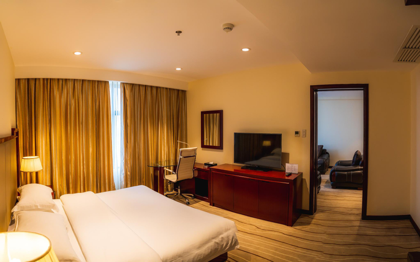 Bedroom 25