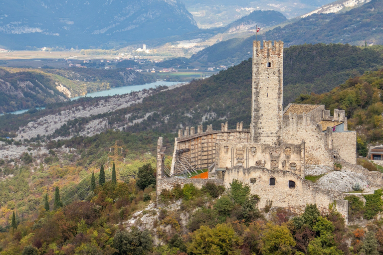 Room 4, Albatros in Dro With 2 Bedrooms and 1 Bathrooms, Trento