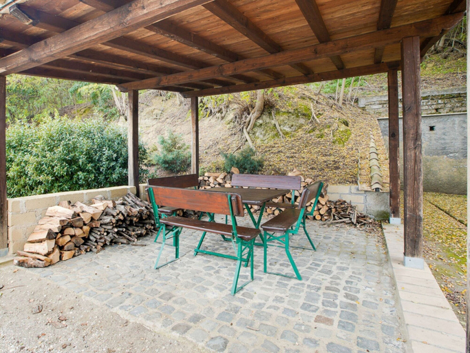 Balcony 5, Villa in Rome With Pool & Stunning Views, Viterbo