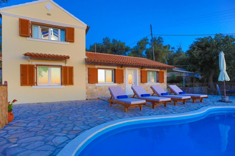 Room 5, Villa Isavros in Paxi, Ionian Islands