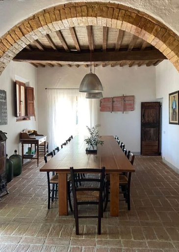 Dining 5, Nice Apartment in Chianni, Pisa