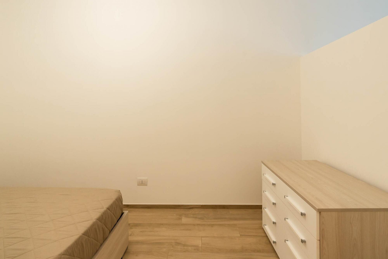 Room 4, Dimora Rosselli - Appartamento 4, Brindisi