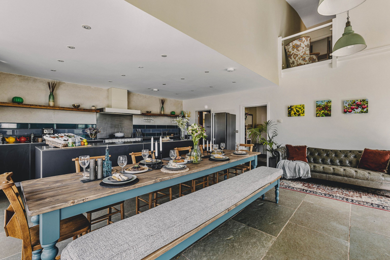 Food & Drinks 5, Heron House - Luxury Grand Designs Eco-home, Devon