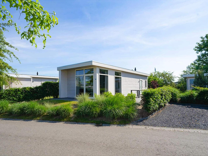 Exterior & Views 1, Chalet Near Veluwemeer With Garden Terrace, Dronten