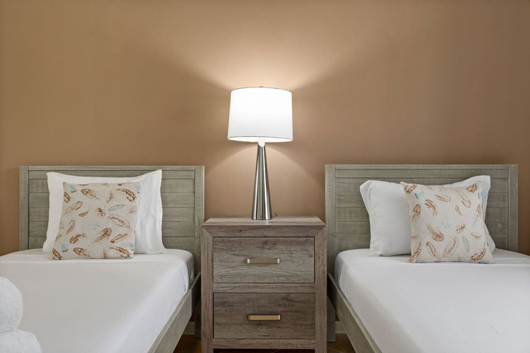 Bedroom 3, Upscale Gated Community Oasis Close to the Beach