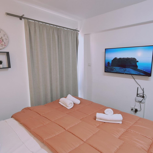 Room 2, 100 AN - Napa Living 23