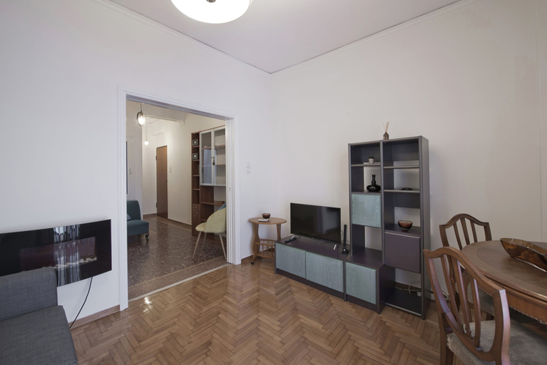 Room 4, Alemar in Kalithea With 1 Bedrooms and 1 Bathrooms, Attica