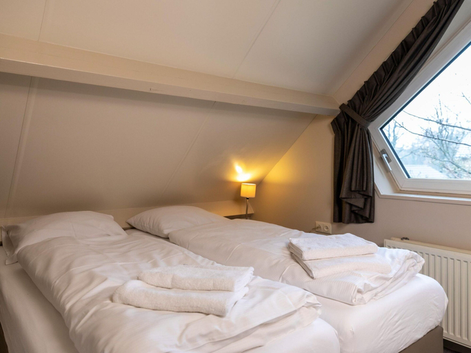 Room 3, 6-guest Holiday Home in Mook, Mook en Middelaar