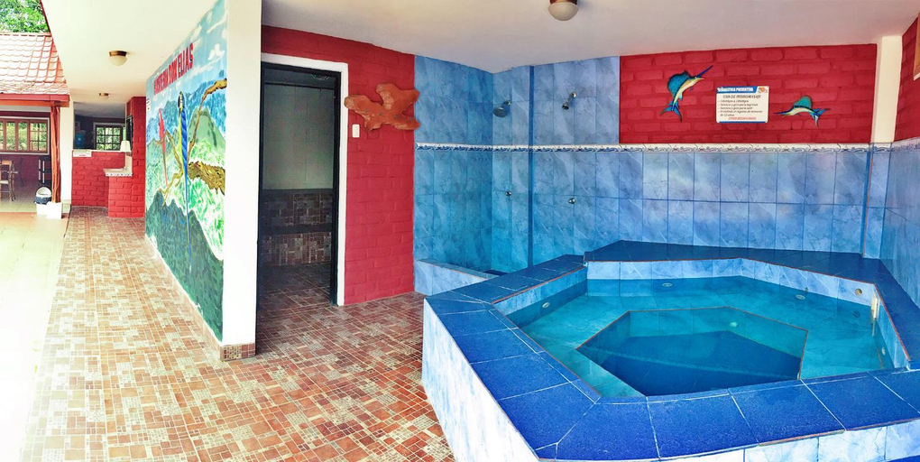 Others 5, Hosteria Don Elias, Mera