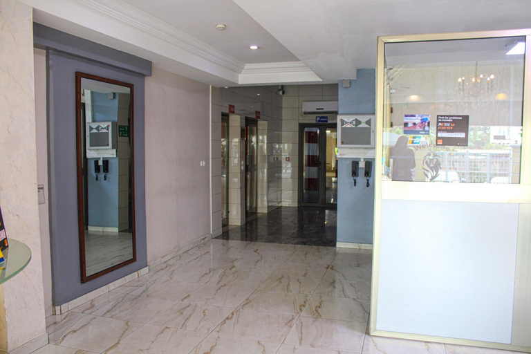 Public Area 4, Residence Le Carat Bonapriso, Wouri