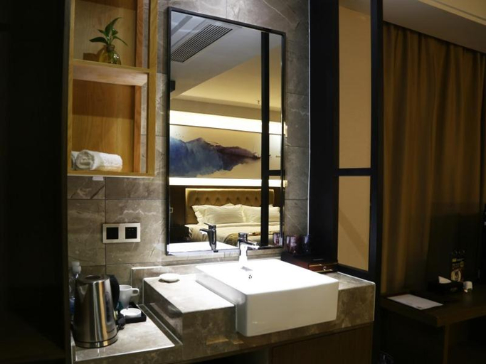 Bathroom 5, VX Wuxi Huishan District Luoshe Town Luocheng, Wuxi