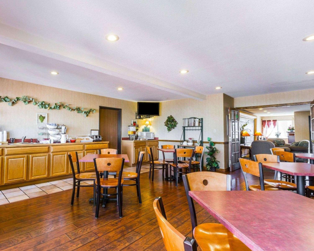 Food & Drinks 5, West End Lodge, Archuleta