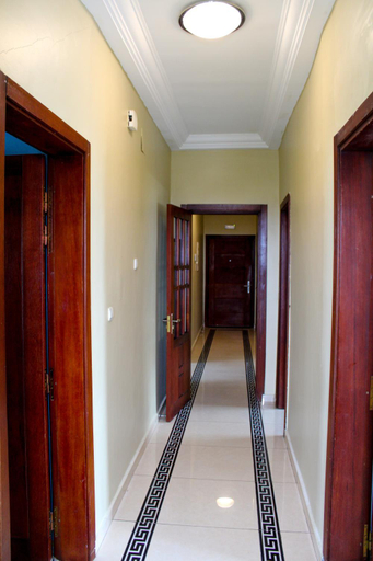 Bathroom 4, Residence Le Carat Bonapriso, Wouri