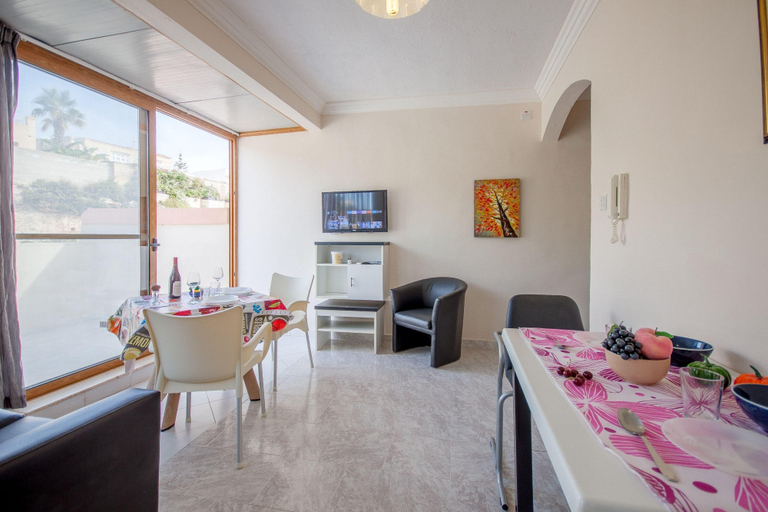 Room 4, Merill Pool and Sea Penthouse Apart 7