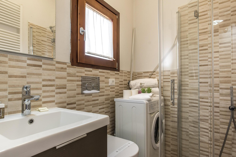 Room 2, Antonino 23 in Firenze, Florence