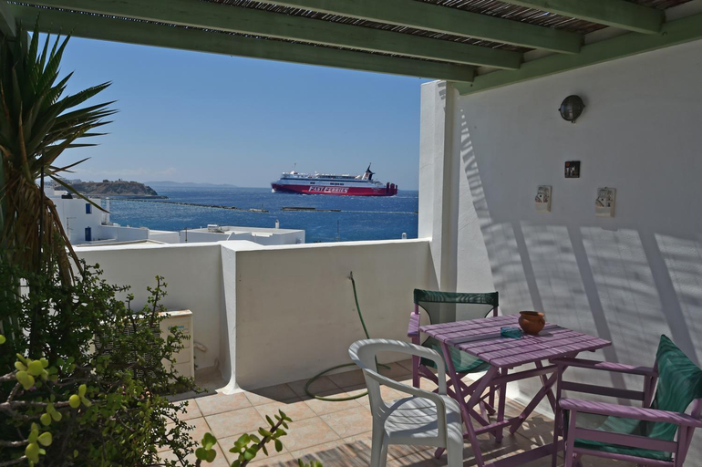 Others 4, Πικροδαφνες, South Aegean