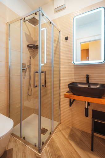 Bathroom 3, VL Luxury Apartment, Bari