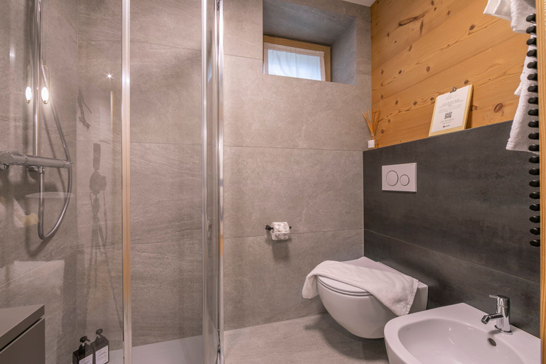 Room 2, Menina in Livigno With 1 Bathrooms, Sondrio