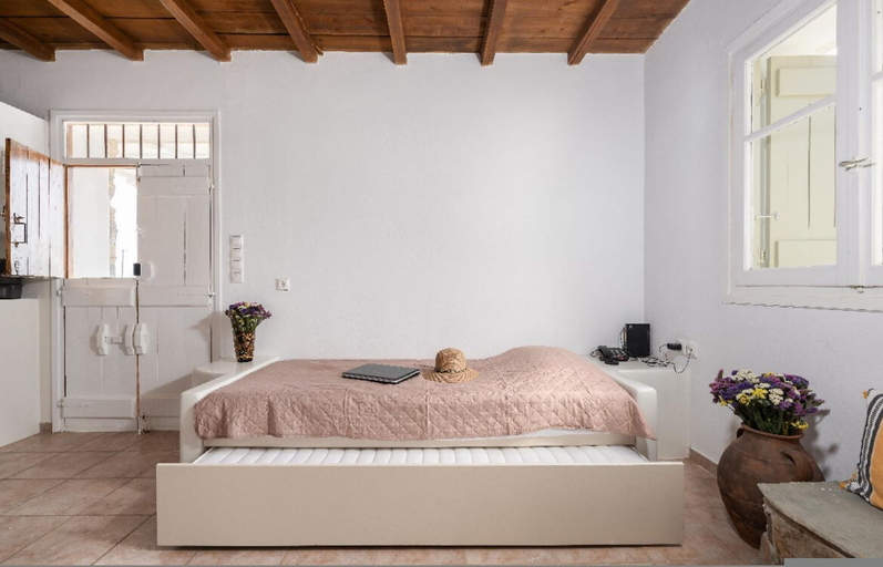 Room 3, Kottakis Stone House, South Aegean