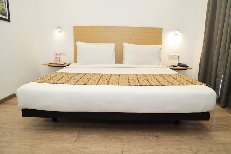 Bedroom 3, CRAYON HOTELS, Gandhinagar