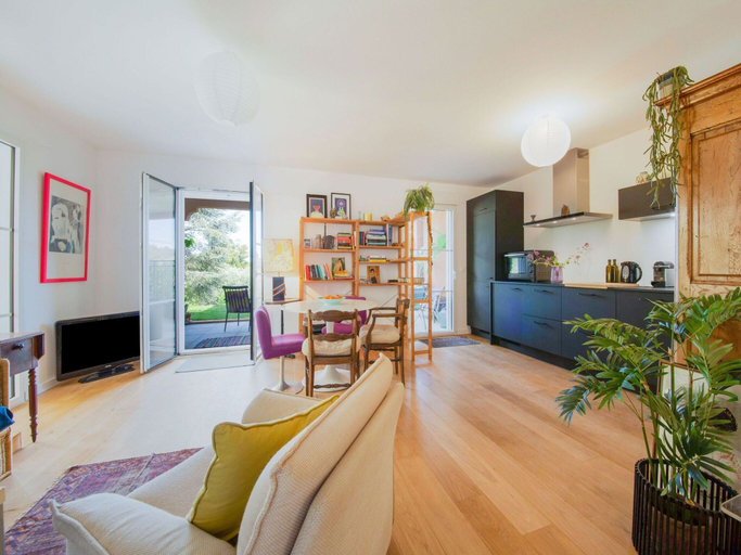 Living area, Apartment in Provence With Pool & Golf, Alpes-Maritimes