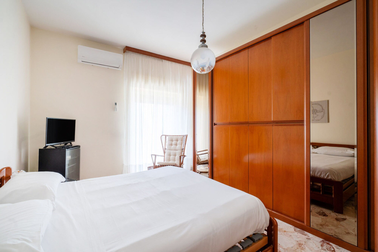 Room 3, Appartamento Aurora con Balcone by Wonderful Italy, Bari