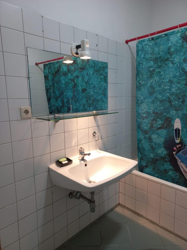 Bathroom 3, Hostel Wieden, Wien