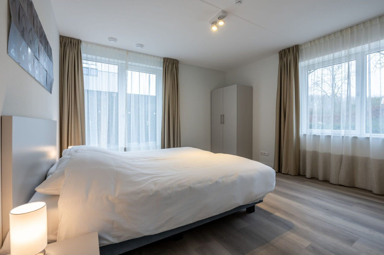 Room 2, Marine Apartment in Kamperland, Noord-Beveland